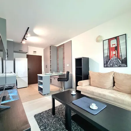 Compact Sarafovo To The *